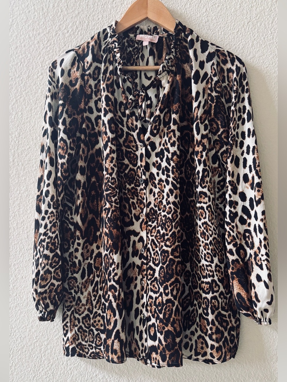SHOW ME YOUR MUMU Brown Animal Print Blouse Small Brown Tan Top Women’s